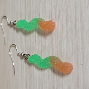 GUMMY WORM DANGLES